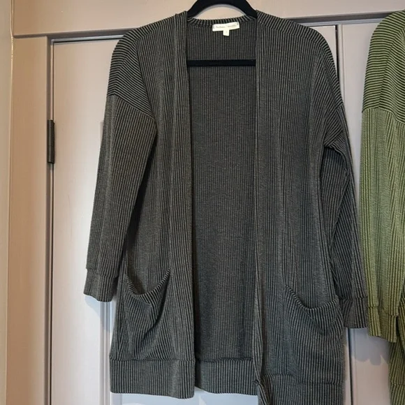 2 Bohme cardigans size small. Excellent condition. - Picture 2 of 4
